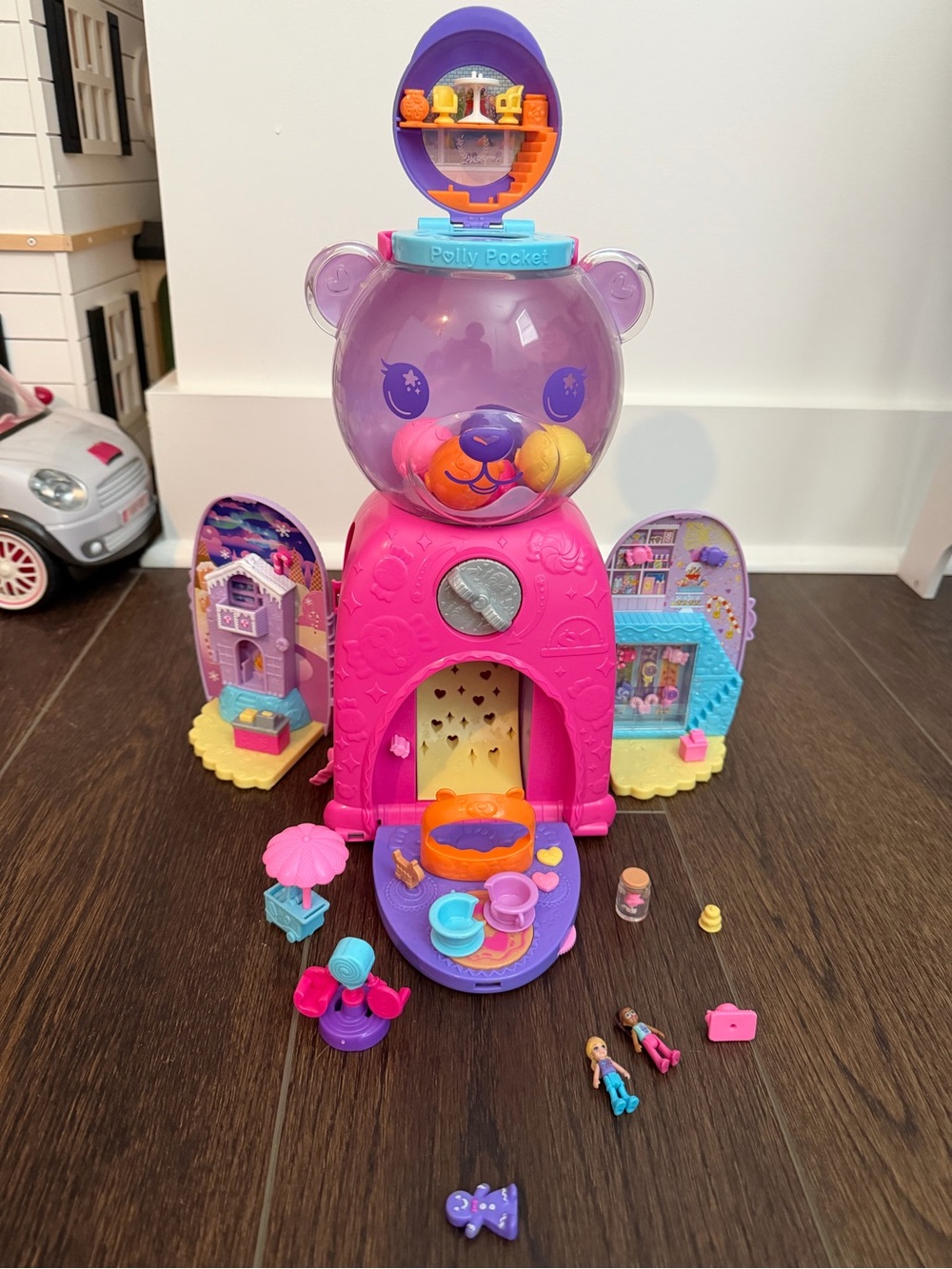 Polly Pocket Gum ball- Bear Playset - Pink & Purple Compact Playset
